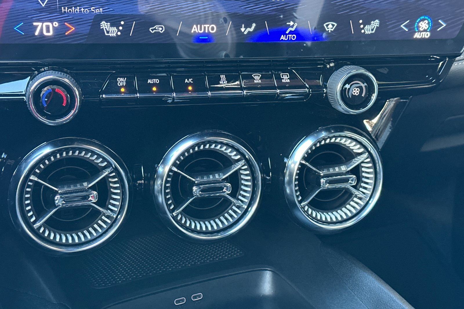 Used 2026 Chevrolet Blazer EV LT image 27