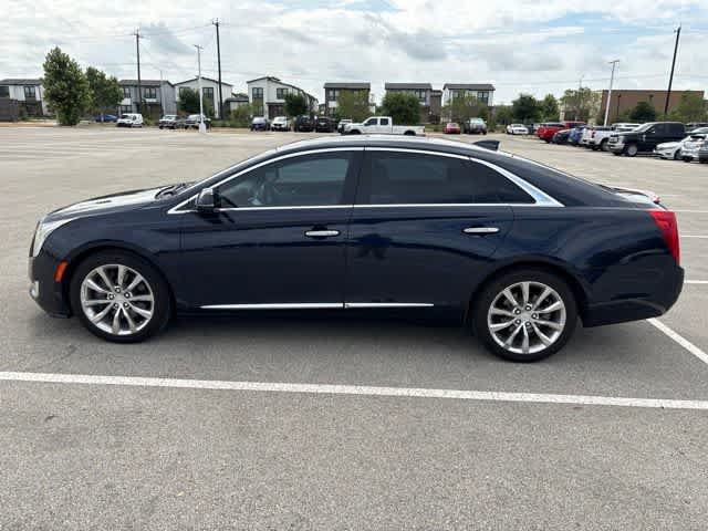 Used 2017 Cadillac XTS Premium Luxury FWD image 2