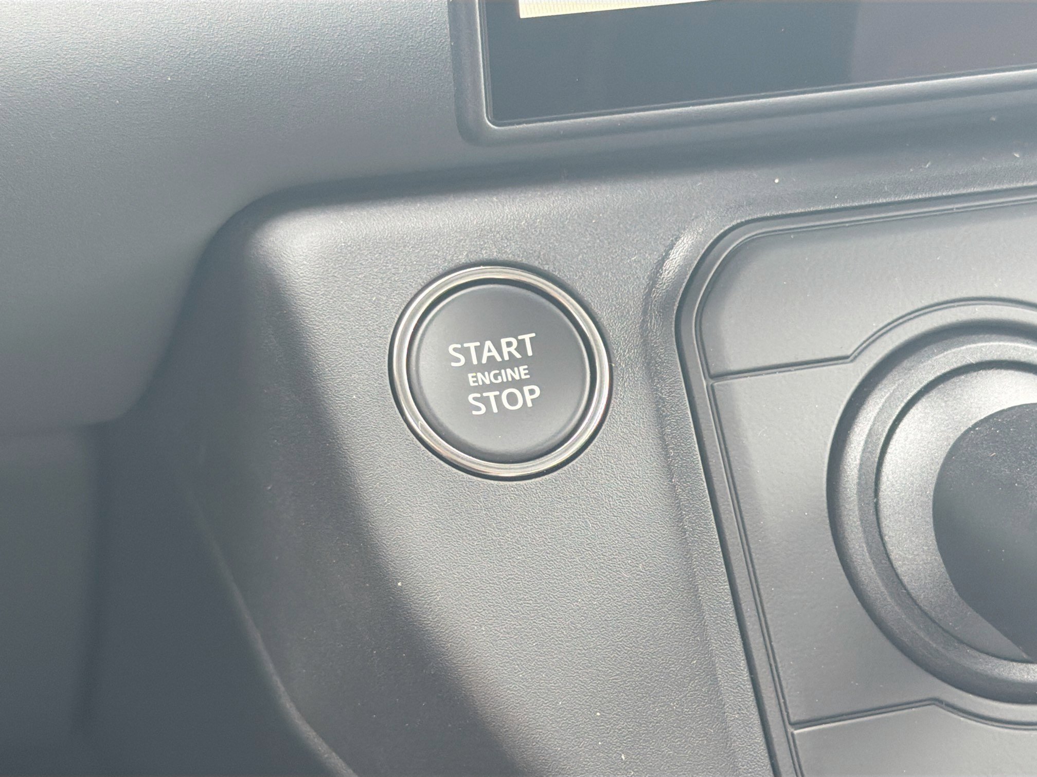 New 2026 Land Rover Defender 110 Trophy Edition AWD/4WD image 37