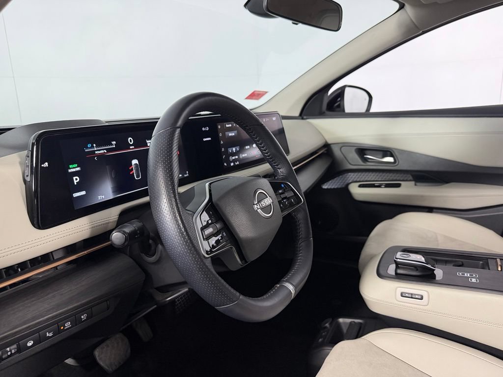 Used 2023 Nissan Ariya FWD image 21