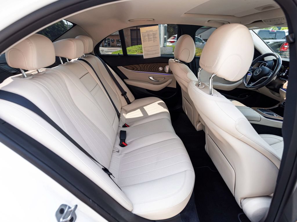 Used 2022 Mercedes-Benz E 350 4MATIC Sedan image 30