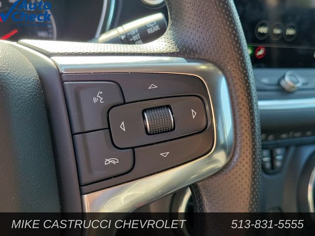 Used 2025 Chevrolet Blazer LT AWD/4WD image 17
