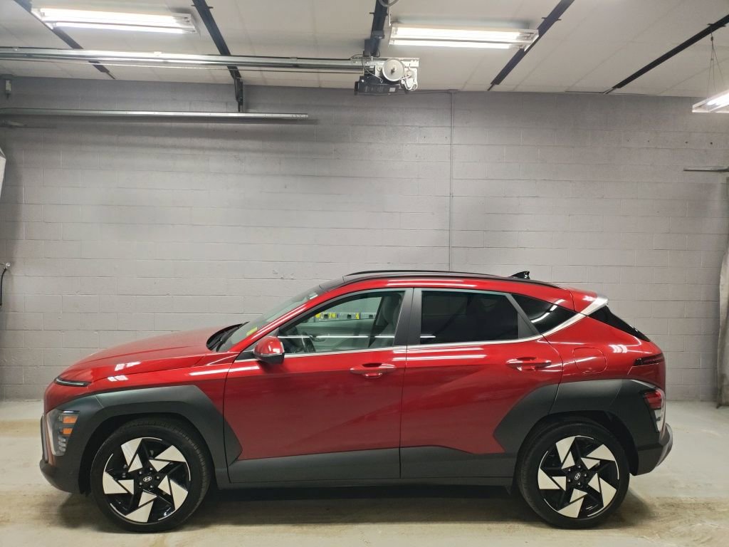 Used 2024 Hyundai Kona Limited image 18