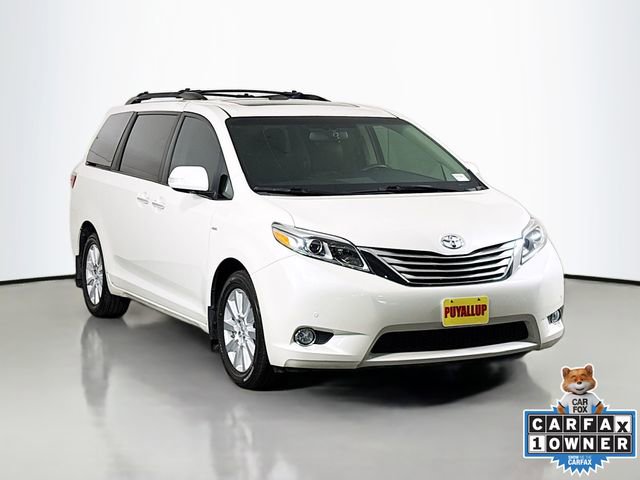 Used 2017 Toyota Sienna XLE image 1