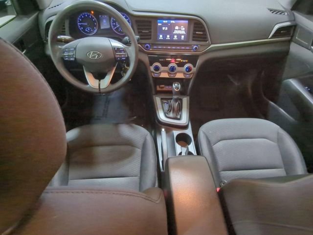Used 2019 Hyundai Elantra SEL w/ Cargo Package image 18