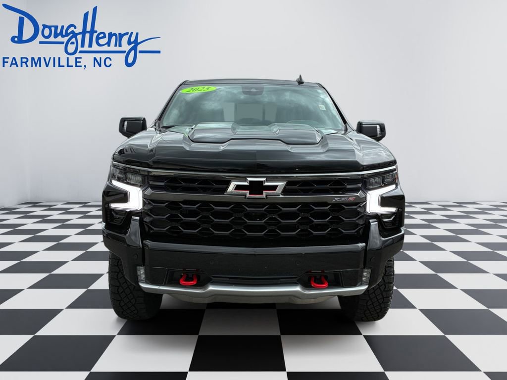 Used 2025 Chevrolet Silverado 1500 ZR2 image 8