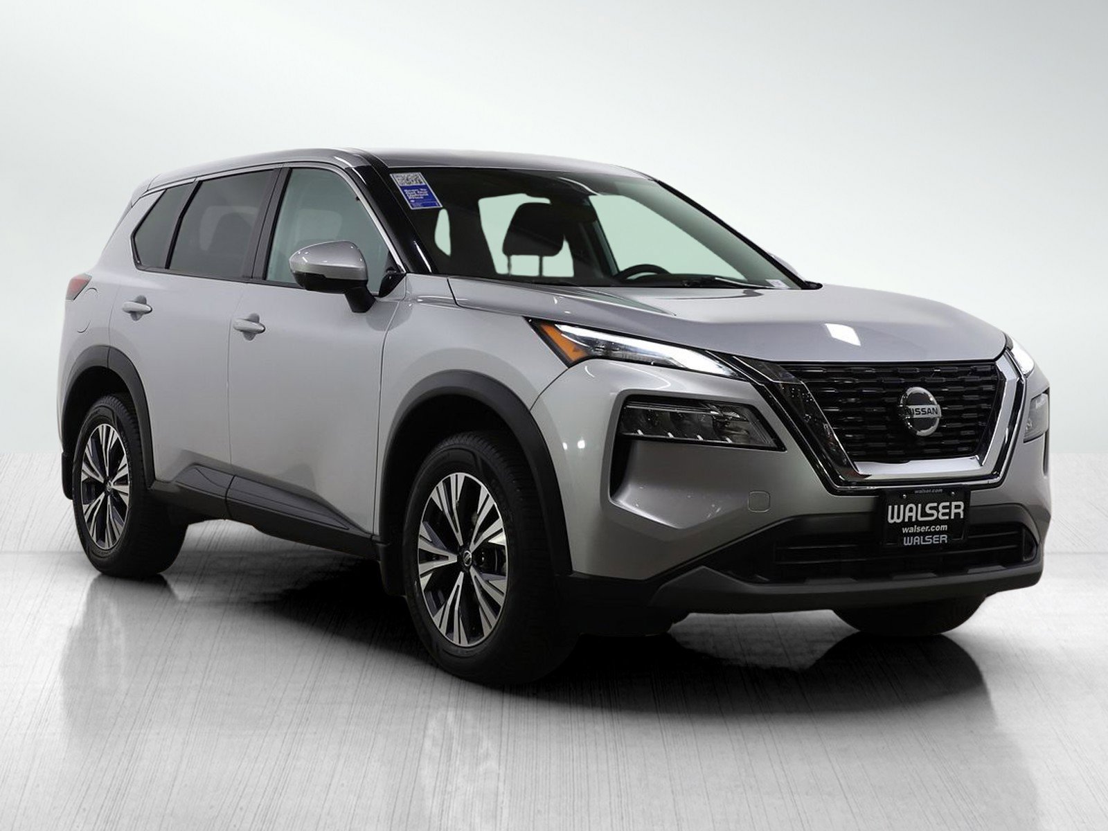 Used 2021 Nissan Rogue SV image 7