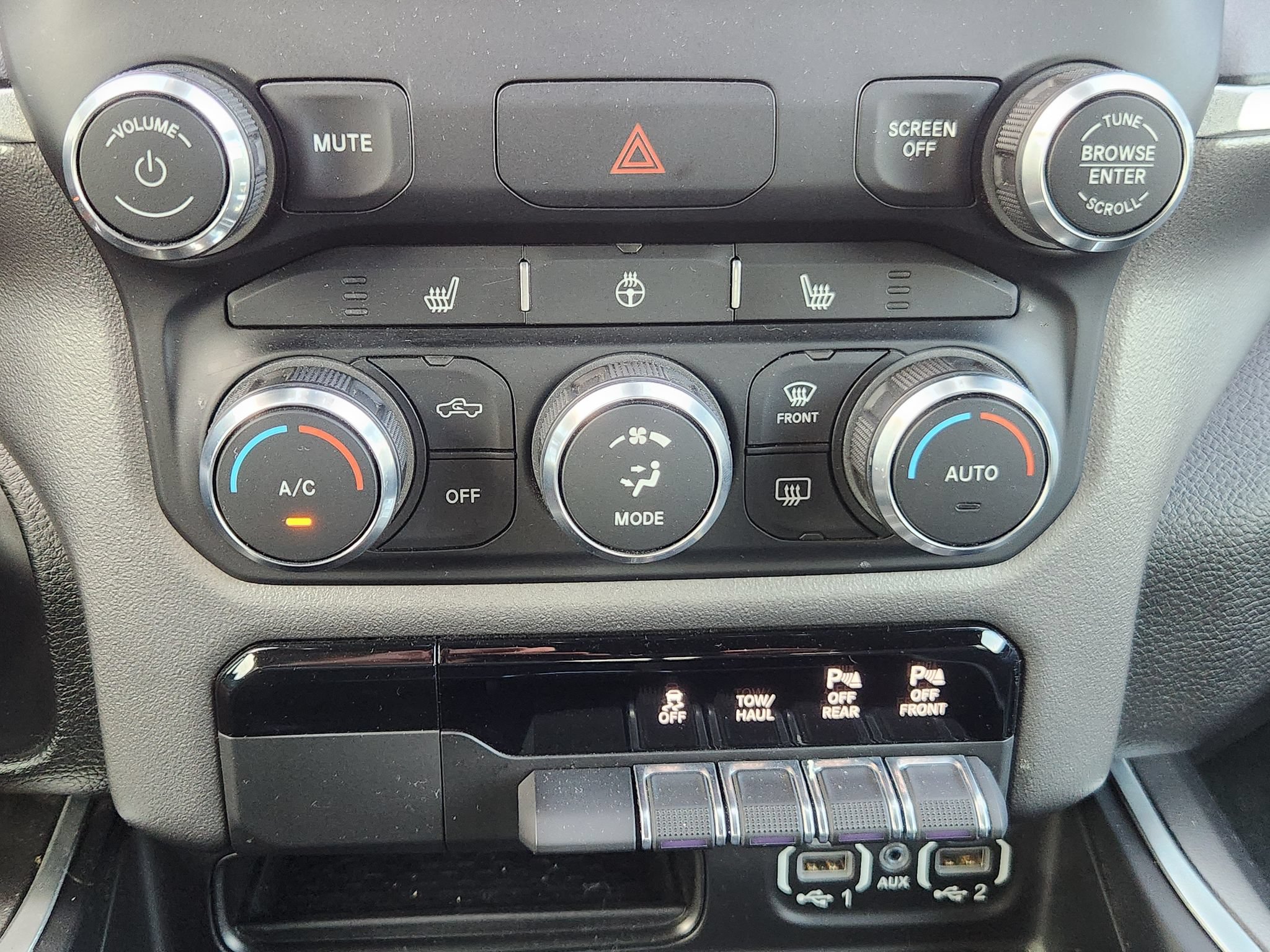 Used 2022 RAM 1500 Lone Star AWD/4WD image 18