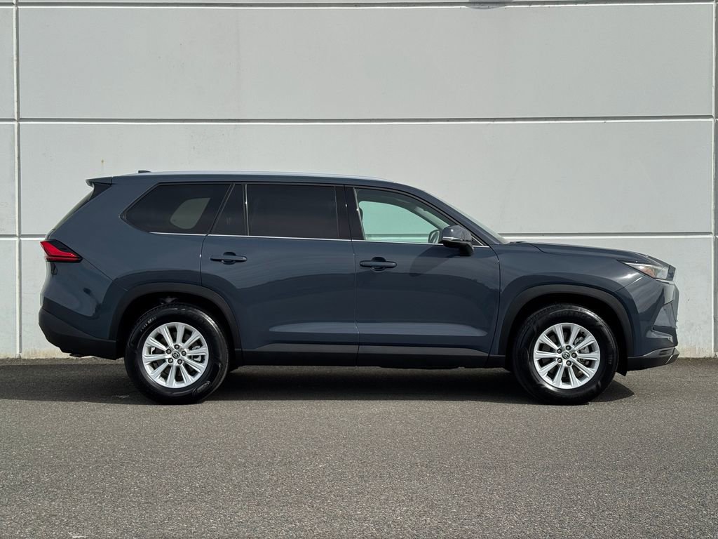 Certified 2024 Toyota Grand Highlander XLE image 8