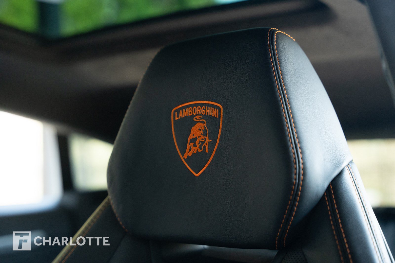Used 2021 Lamborghini Urus AWD/4WD image 19