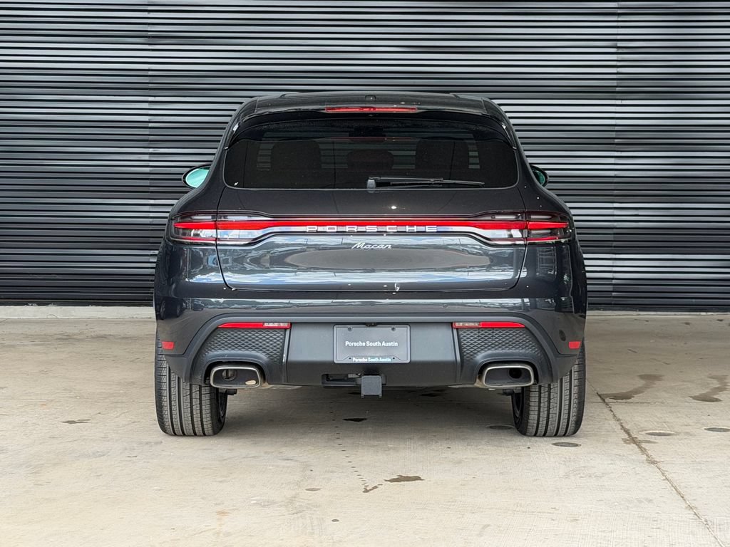New 2026 Porsche Macan AWD/4WD image 9