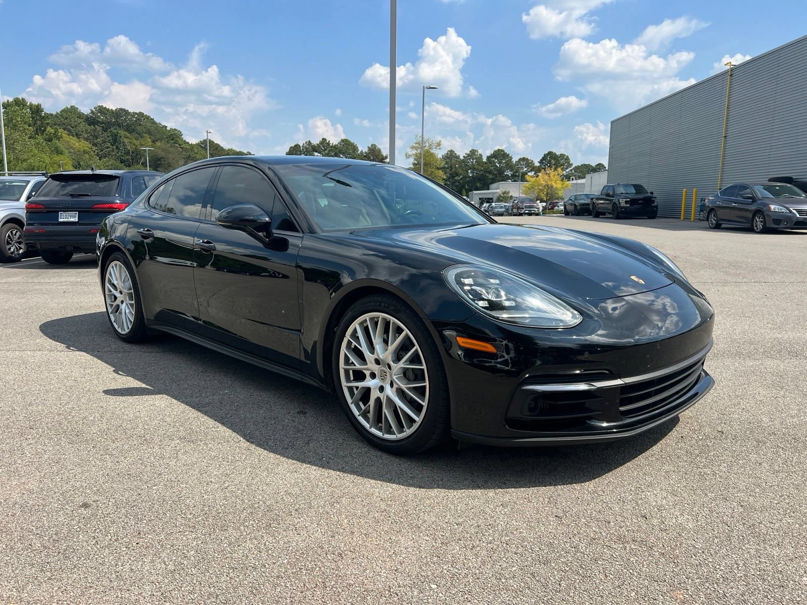 Used 2018 Porsche Panamera 4S AWD/4WD image 3