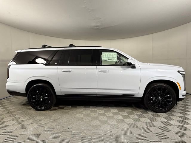 New 2026 Cadillac Escalade ESV Platinum Sport AWD/4WD image 8