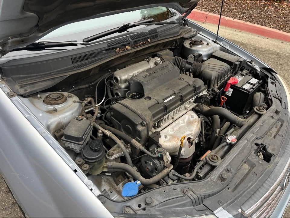 Used 2008 Kia Spectra EX image 2