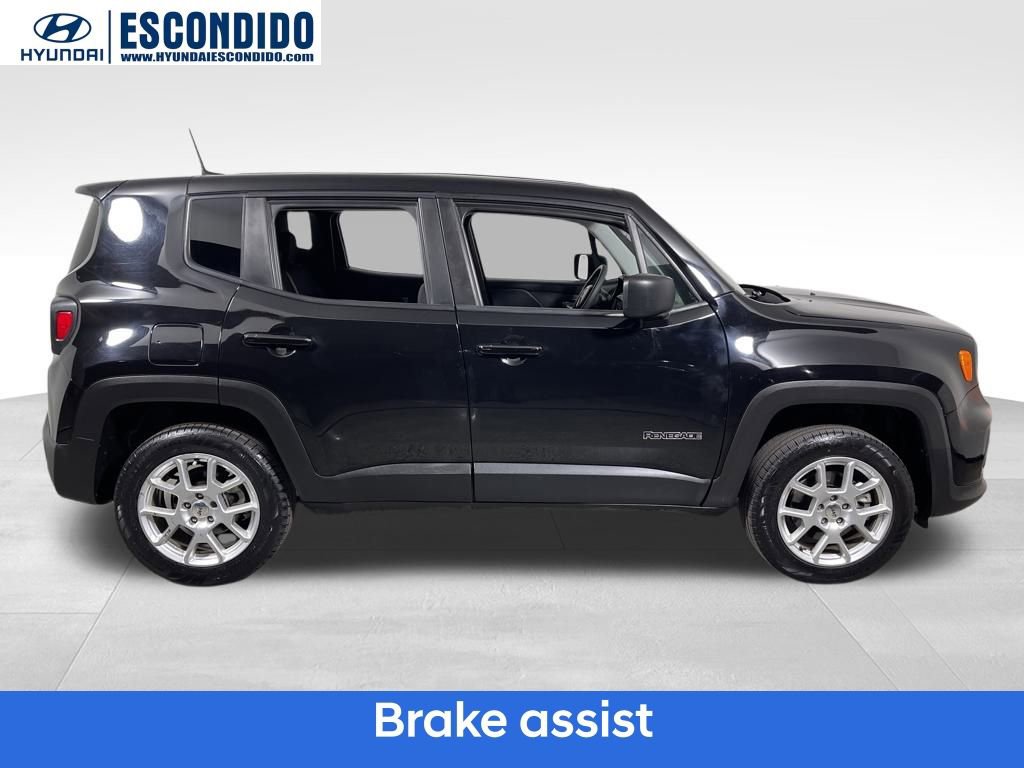 Used 2023 Jeep Renegade Latitude image 6