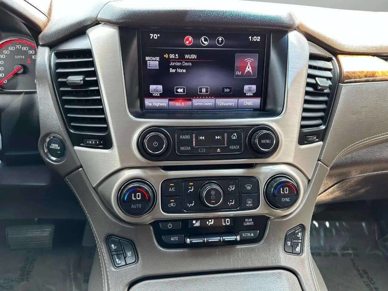 Used 2015 GMC Yukon XL Denali w/ Premium Package AWD/4WD image 17