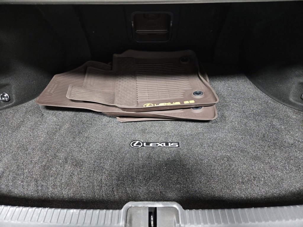 Used 2021 Lexus ES 350 w/ Premium Package image 42