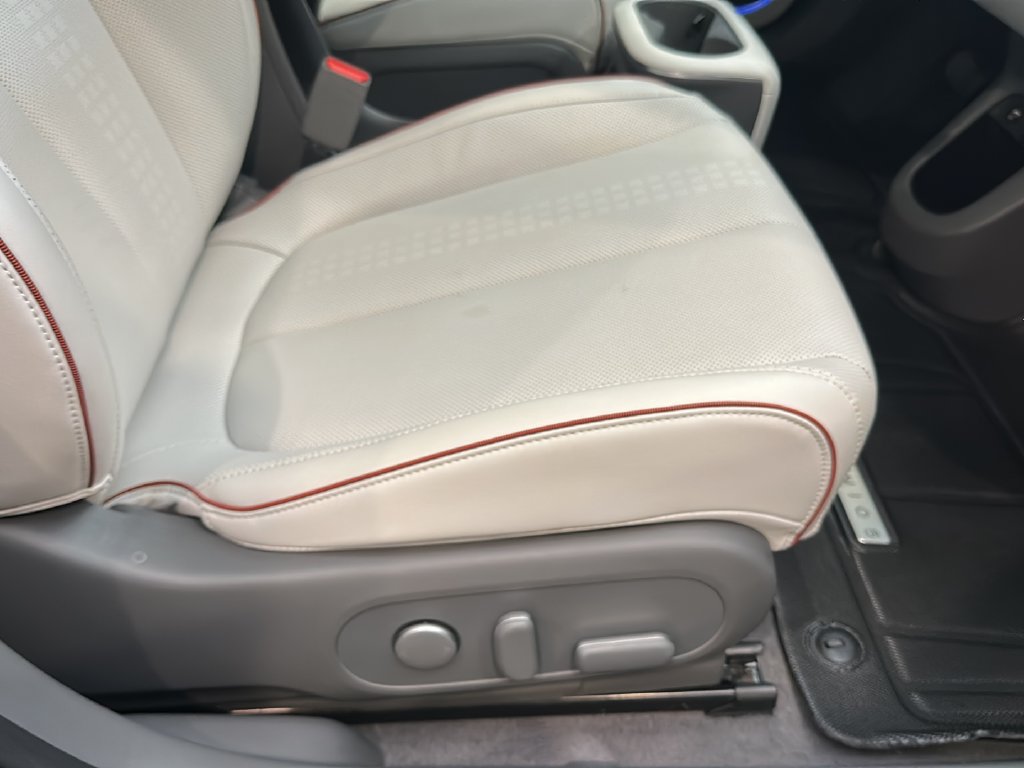 Certified 2024 Hyundai Ioniq 5 Limited AWD/4WD image 21