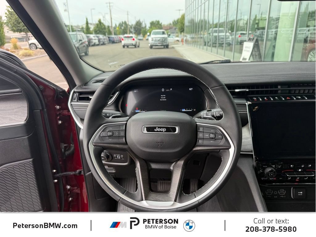 Used 2023 Jeep Grand Cherokee L Limited w/ Luxury Tech Group II AWD/4WD image 18