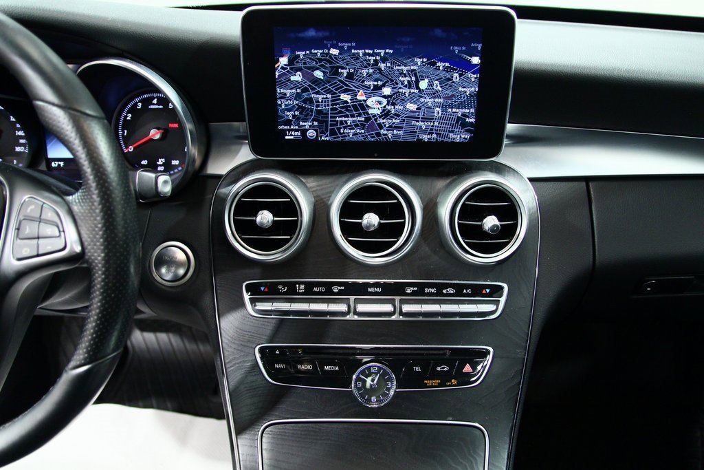 Used 2015 Mercedes-Benz C 300 4MATIC Sedan image 21