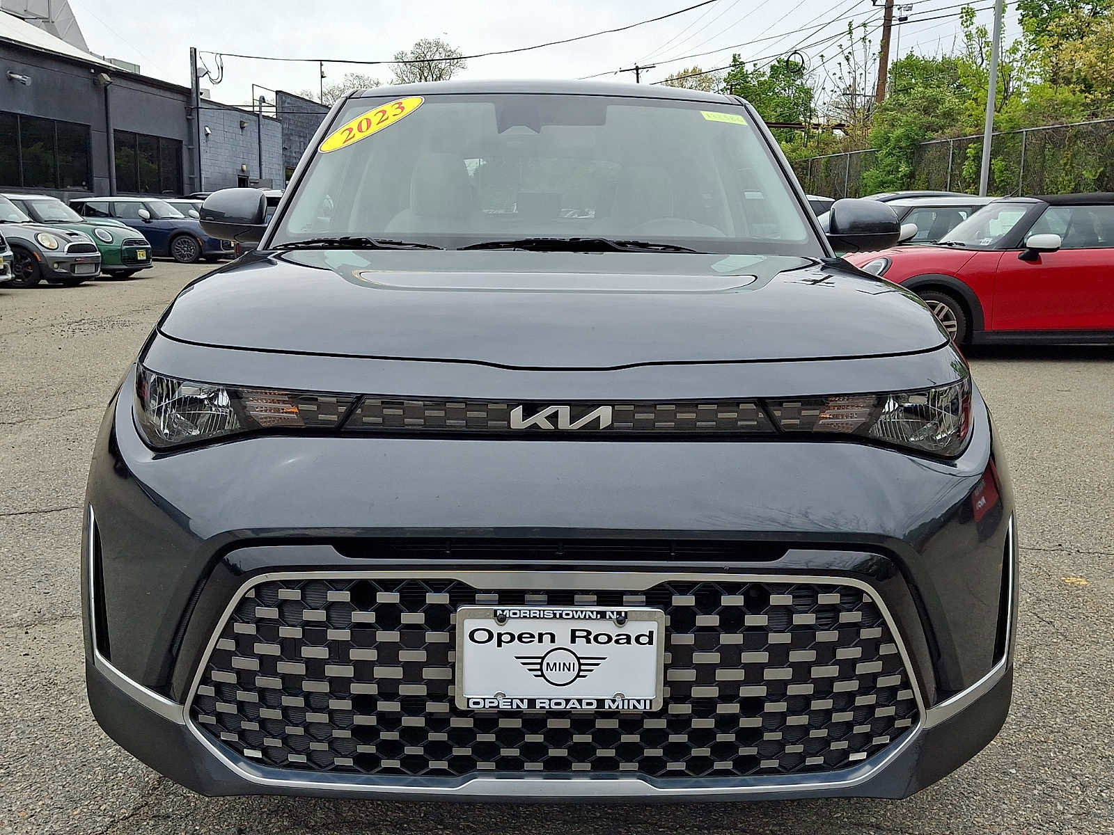 Used 2023 Kia Soul EX FWD image 2