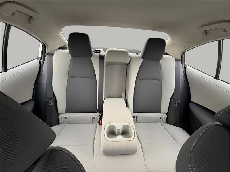 Used 2021 Toyota Corolla LE FWD image 38