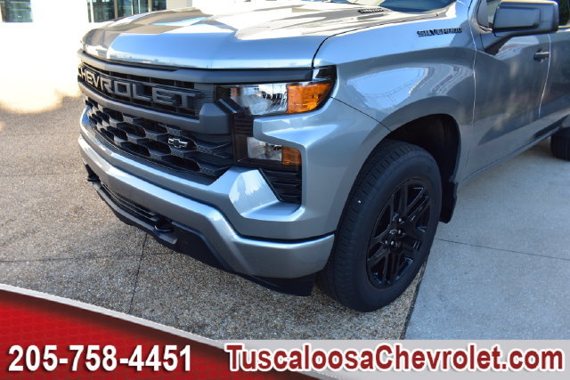 New 2026 Chevrolet Silverado 1500 Custom w/ LPO, Dark Essentials Package AWD/4WD image 29