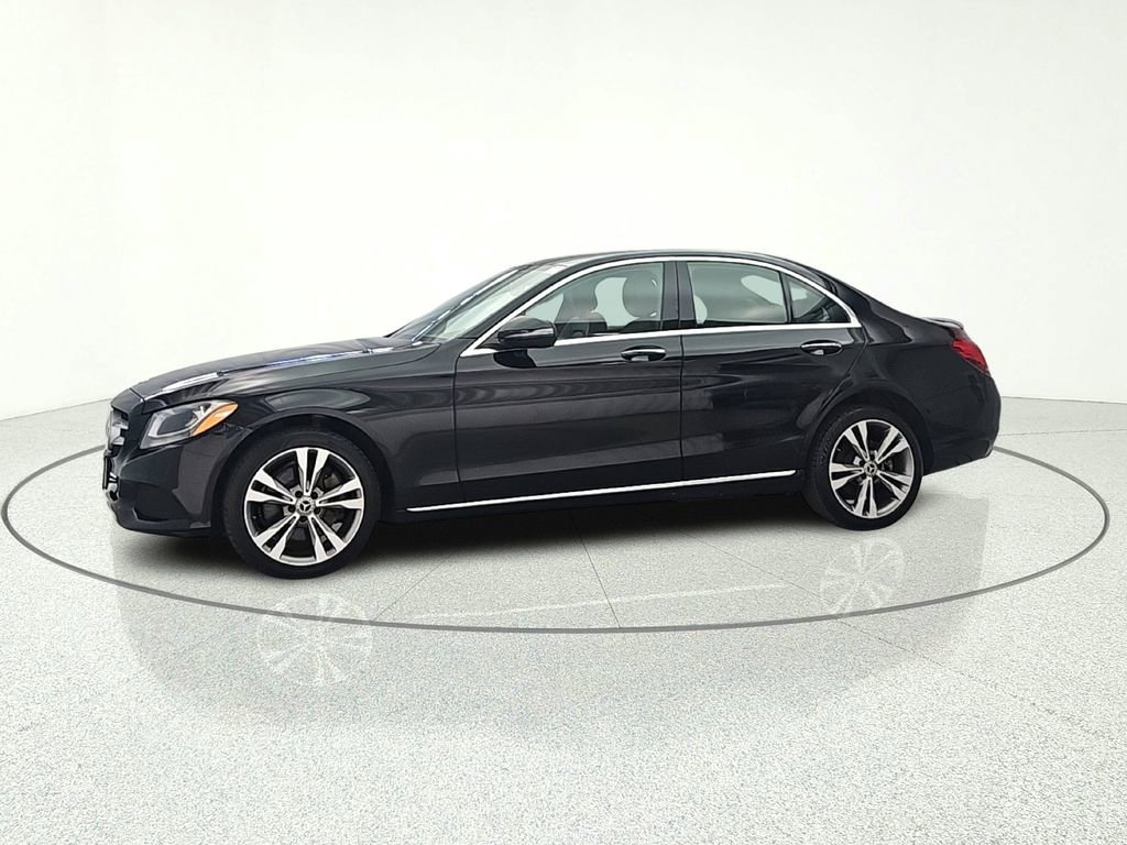 Used 2018 Mercedes-Benz C 300 4MATIC Sedan w/ Premium Package image 4