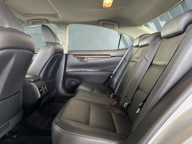 Used 2015 Lexus ES 350 w/ Luxury Package image 25