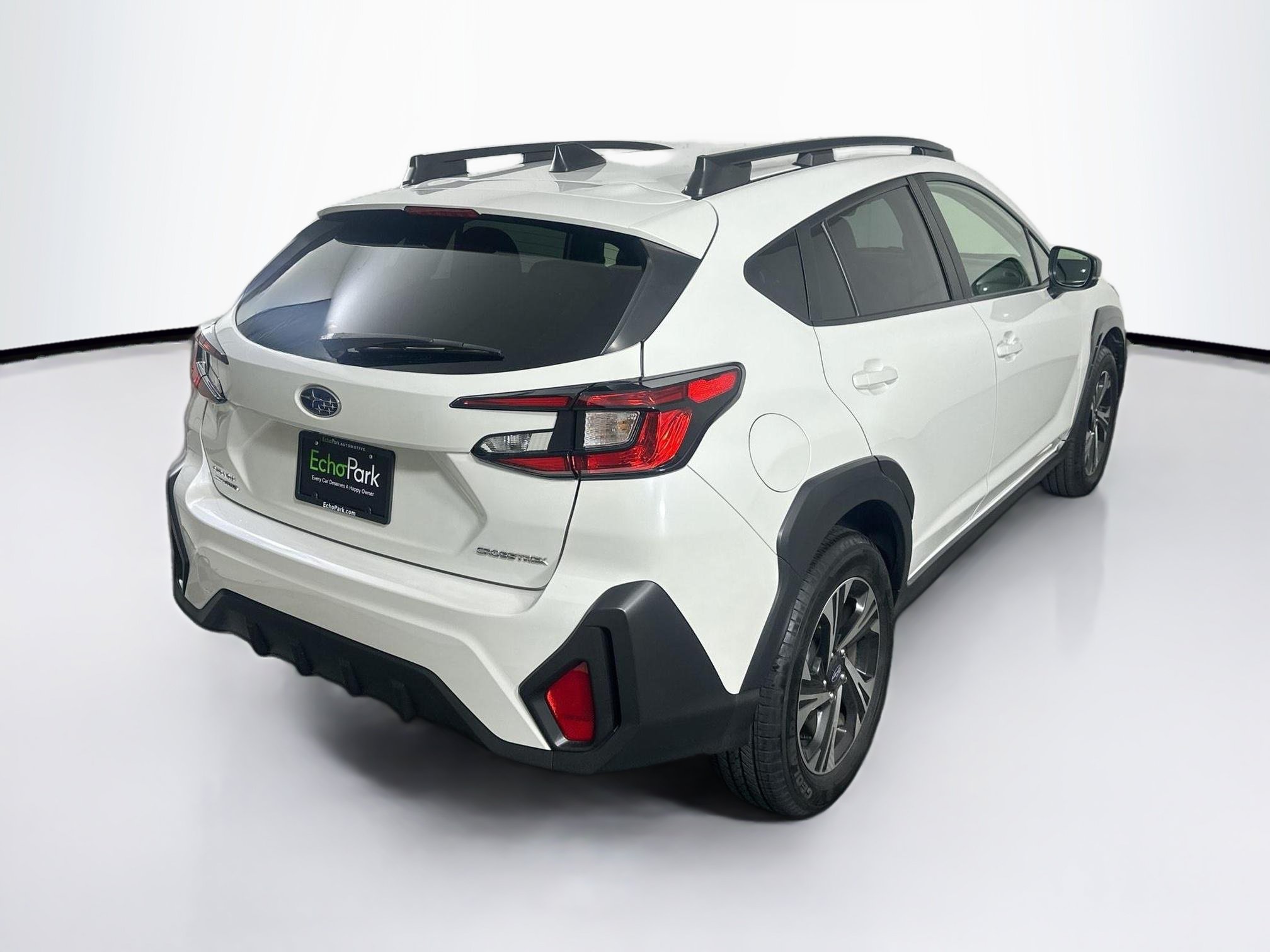 Used 2024 Subaru Crosstrek 2.0i Premium w/ Crosstrek Mirror Package AWD/4WD image 9