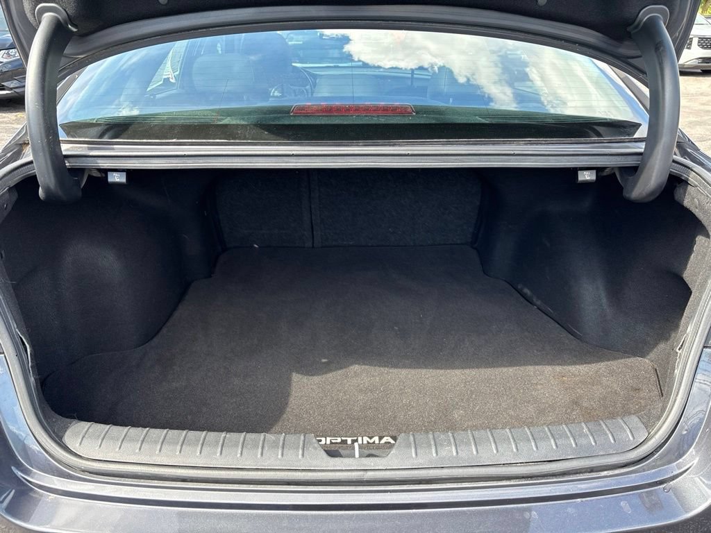 Used 2018 Kia Optima S w/ Panoramic Sunroof Package FWD image 12