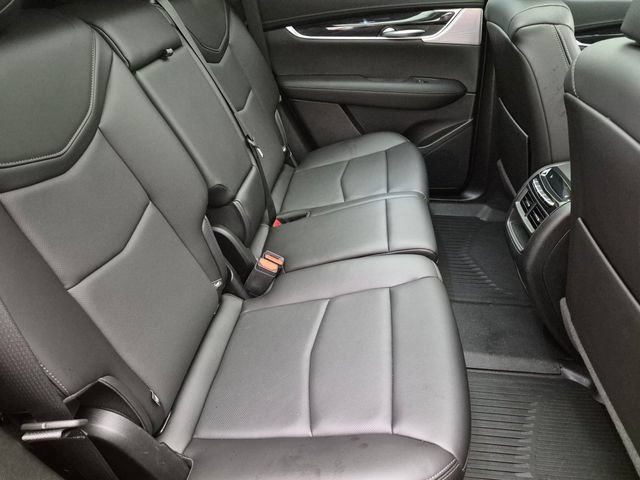 Certified 2023 Cadillac XT5 Premium Luxury w/ Technology Package AWD/4WD image 25