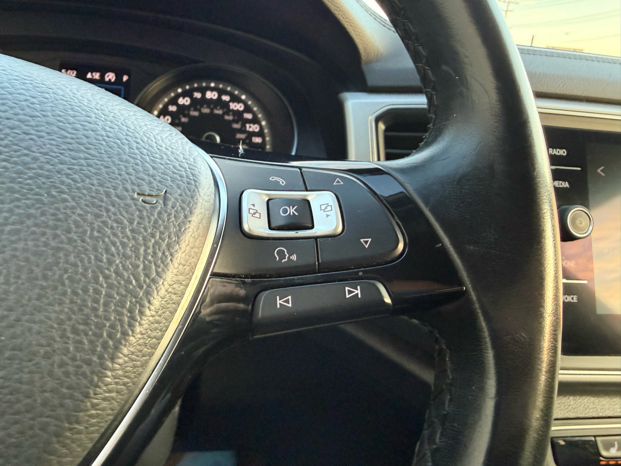 Used 2018 Volkswagen Atlas SE image 27