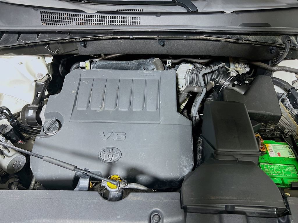 Used 2014 Toyota Highlander XLE image 29