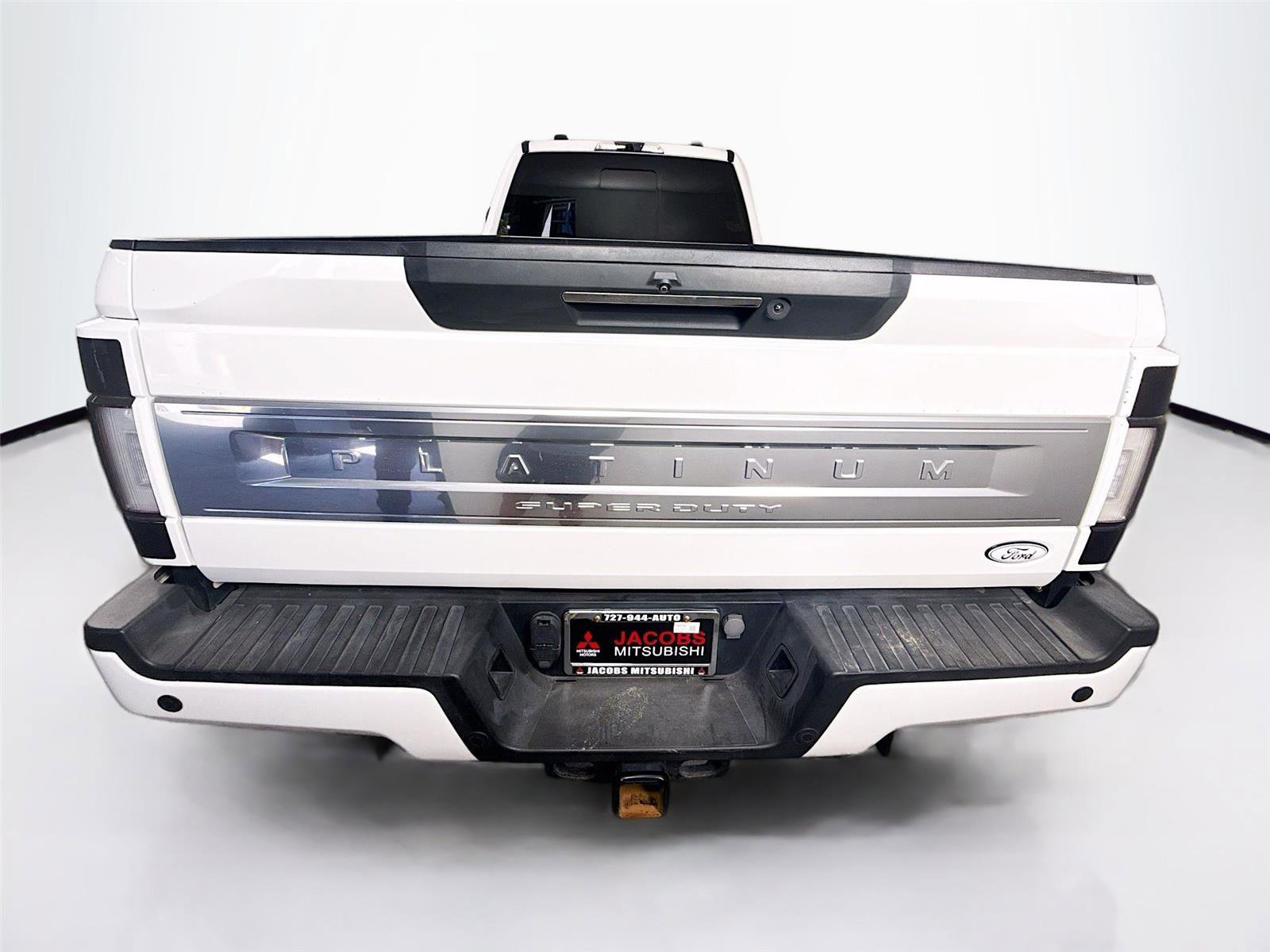 Used 2022 Ford F450 Platinum w/ FX4 Off-Road Package AWD/4WD image 12