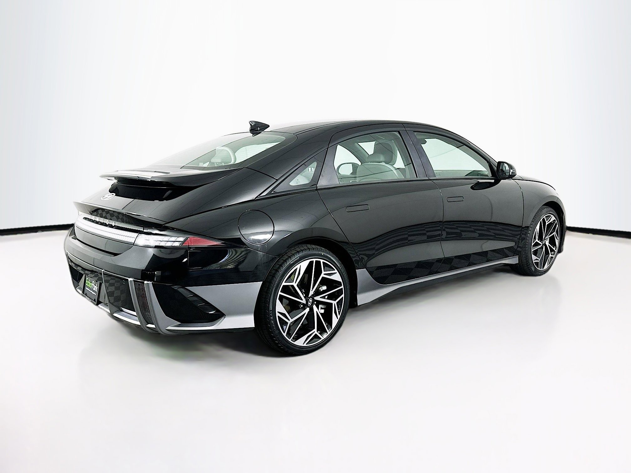 Used 2024 Hyundai Ioniq 6 SEL image 9