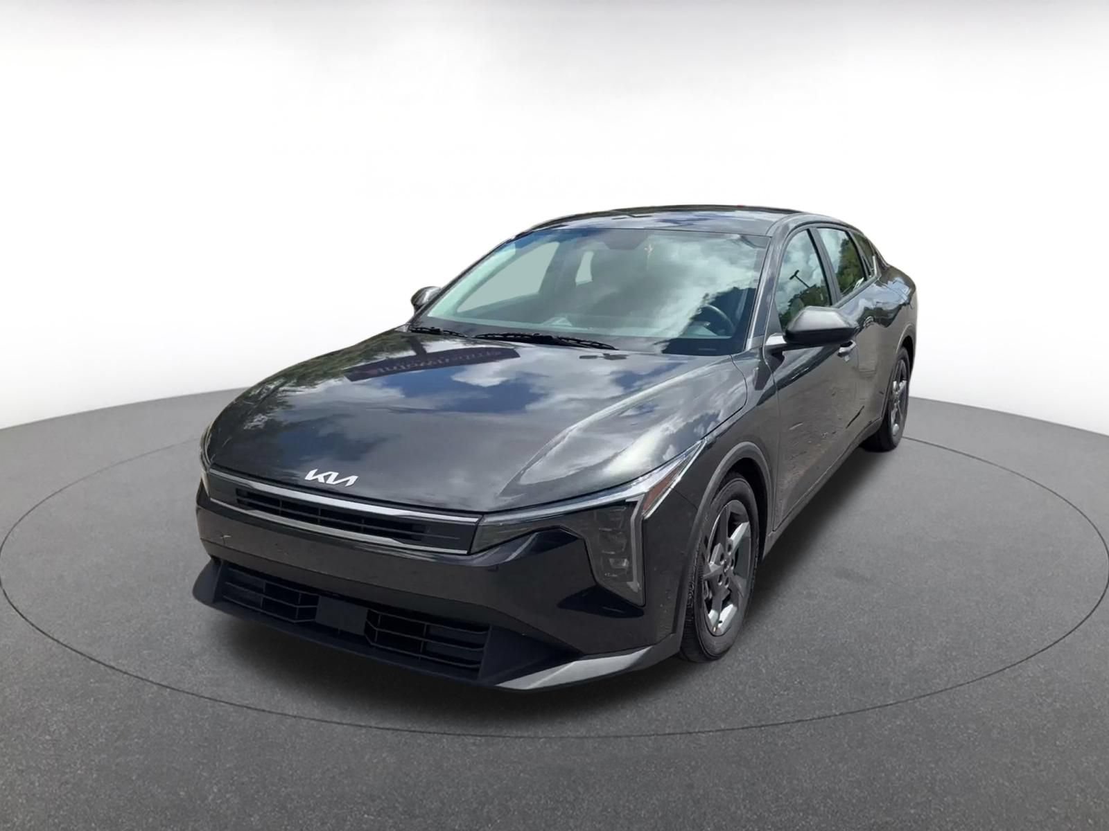 Used 2026 Kia K4 FWD image 4