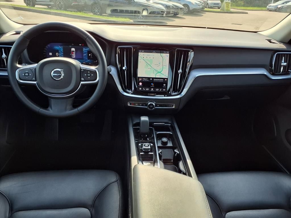 Used 2024 Volvo S60 B5 Core FWD image 9