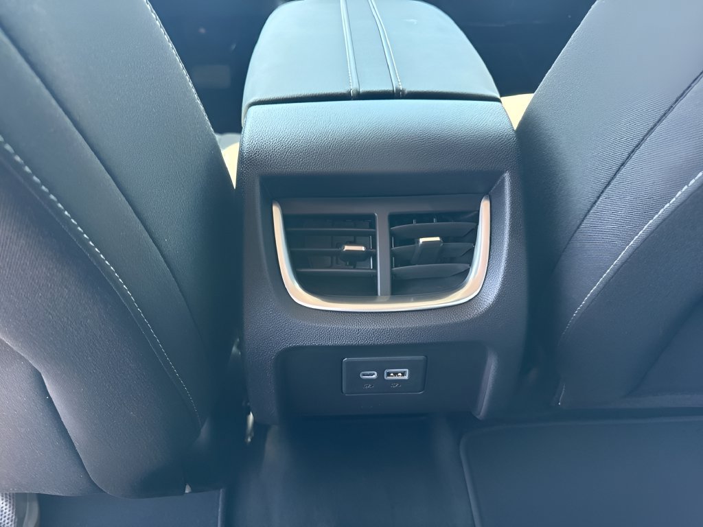 Used 2026 Chevrolet Blazer LT FWD image 12