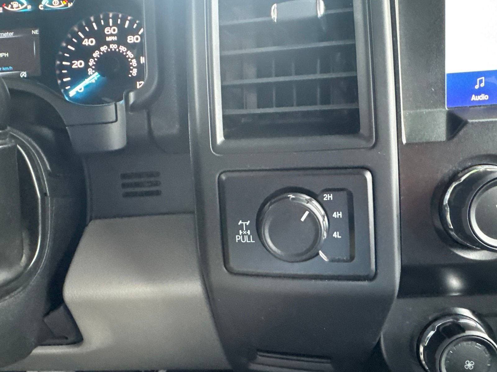 Used 2020 Ford F150 XL w/ Equipment Group 101A Mid AWD/4WD image 30