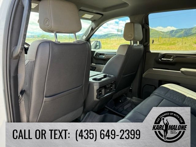 Used 2023 Chevrolet Silverado 1500 ZR2 w/ Technology Package AWD/4WD image 31