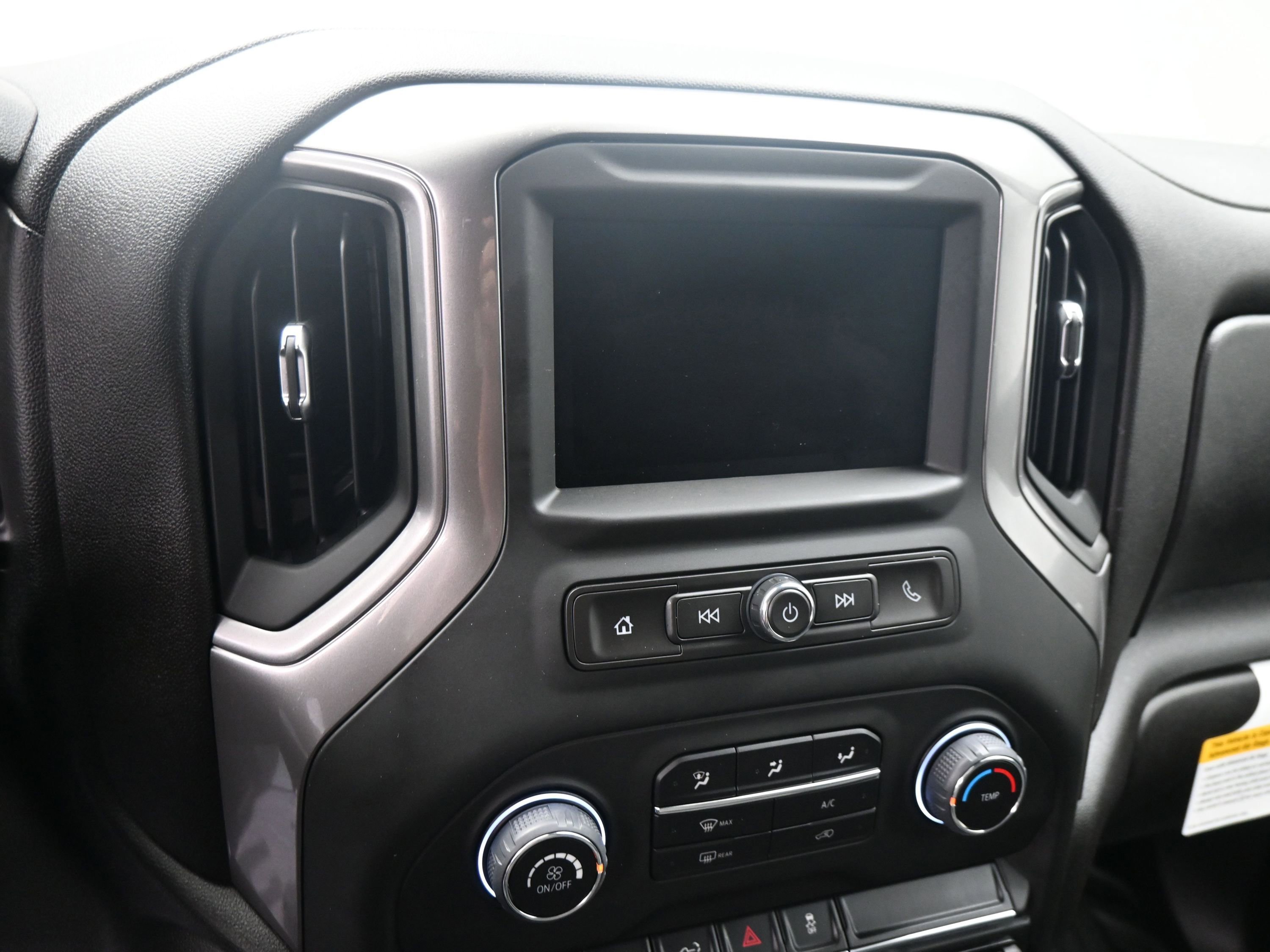 Certified 2024 Chevrolet Silverado 3500 W/T w/ WT Convenience Package image 15