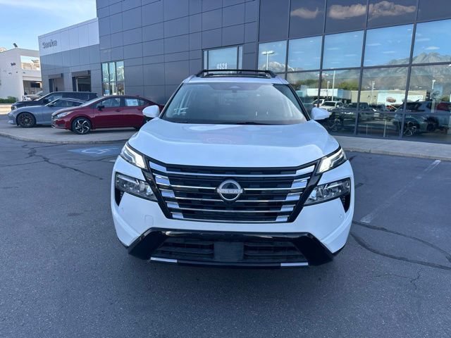 Used 2026 Nissan Rogue Platinum w/ Platinum Premium Package AWD/4WD image 4