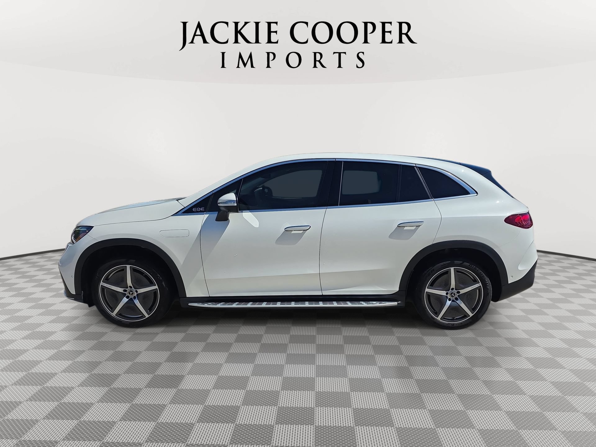 Certified 2023 Mercedes-Benz EQE 350+ SUV image 8