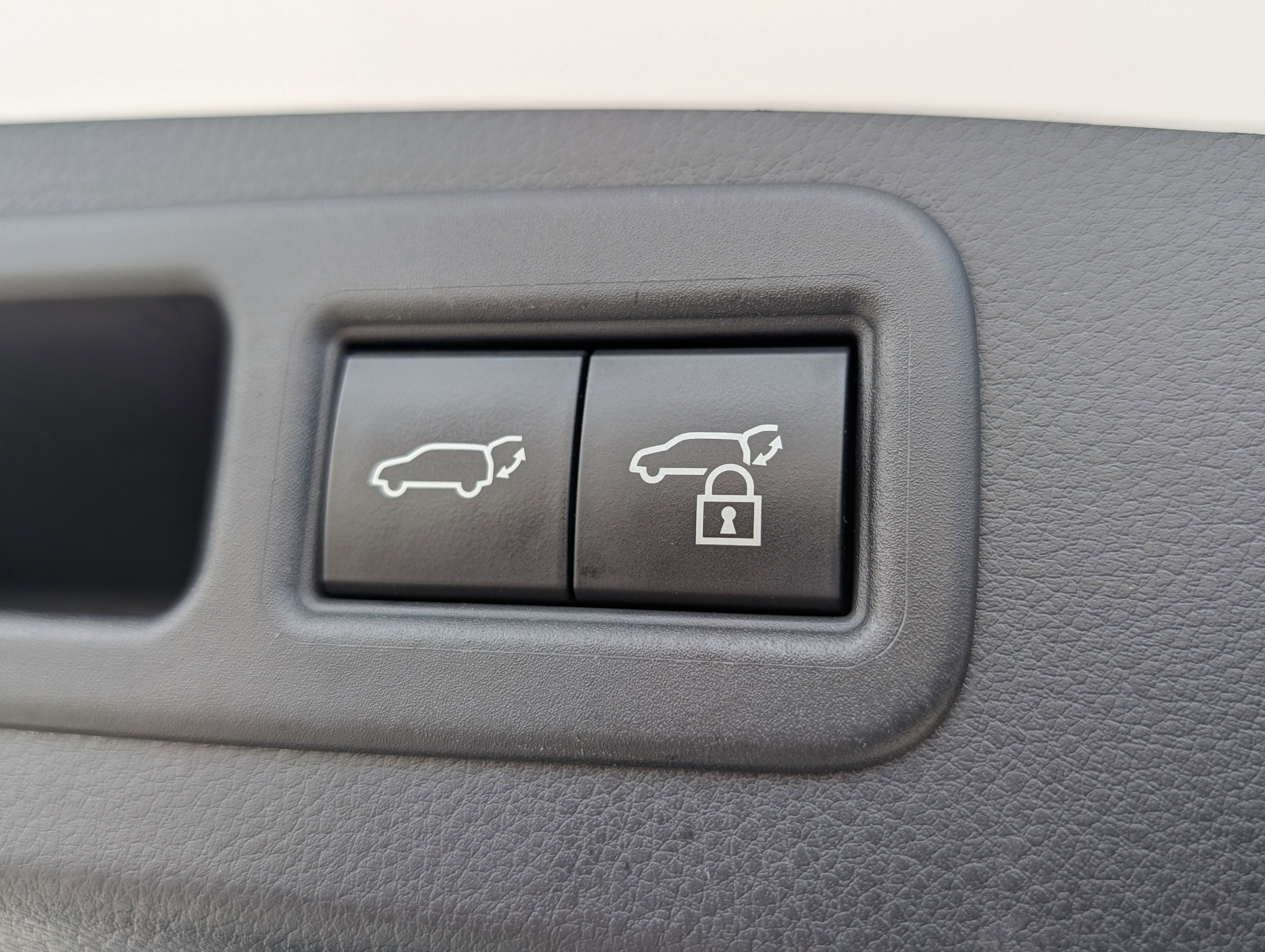 Used 2024 Lexus RX 350 F Sport w/ Technology Package AWD/4WD image 15