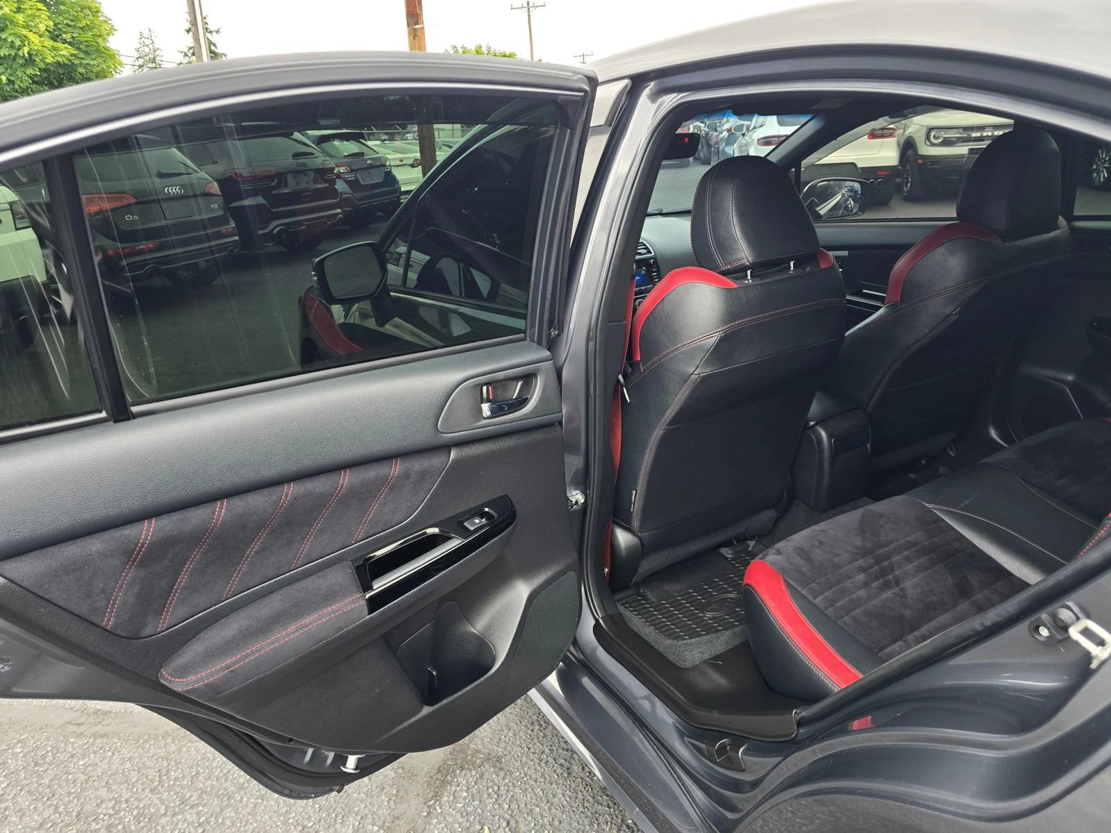 Used 2020 Subaru WRX STI AWD/4WD image 15
