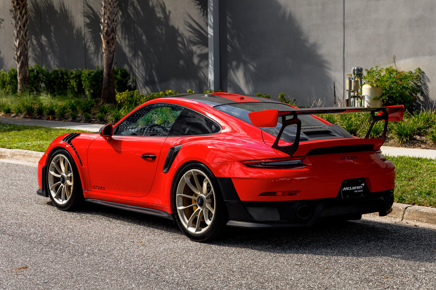 Used 2018 Porsche 911 GT2 RS RWD image 12