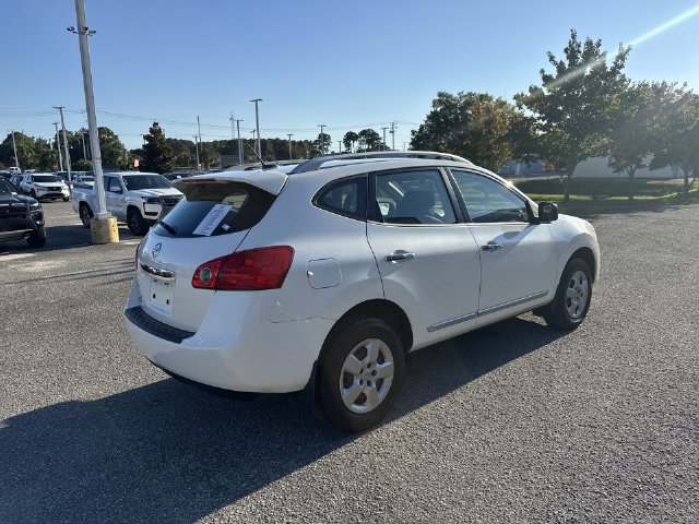 Used 2015 Nissan Rogue S w/ Convenience Package FWD image 5