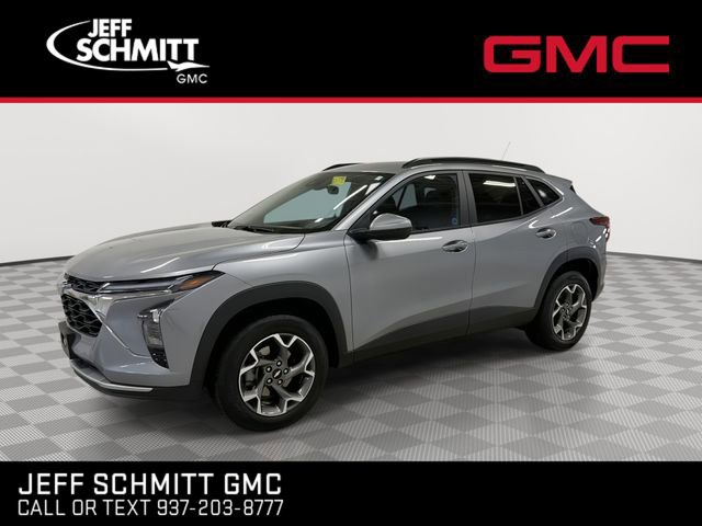 Certified 2025 Chevrolet Trax LT w/ LT Convenience Package FWD image 6