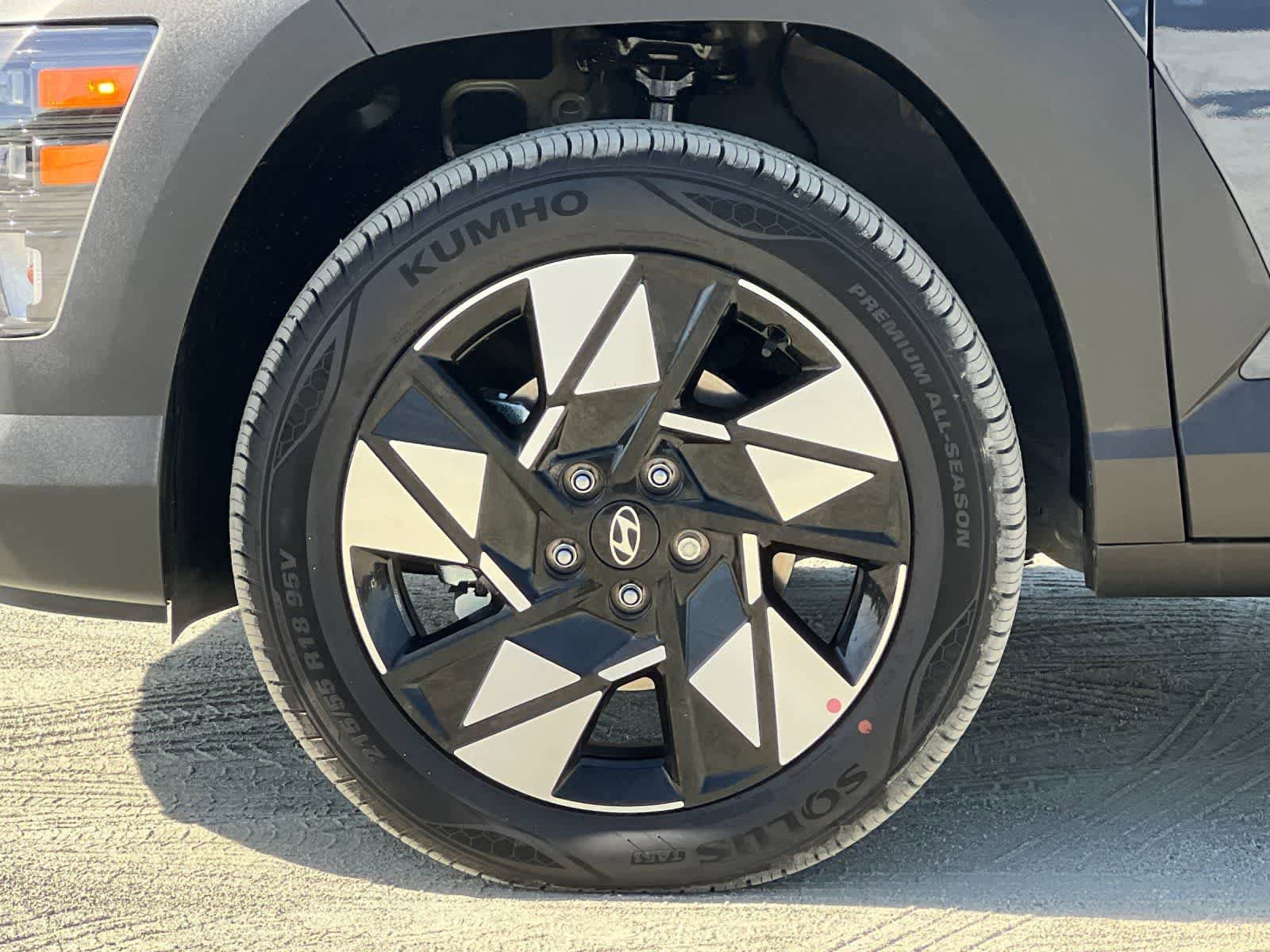 New 2025 Hyundai Kona SEL AWD/4WD image 24